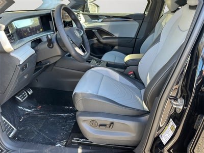 2025 Volkswagen Tiguan 2.0T SE R-Line Black