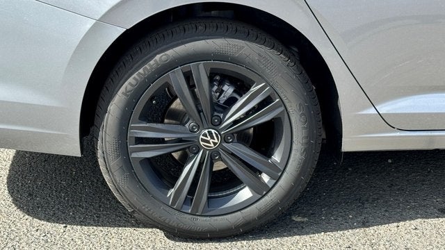 2024 Volkswagen Jetta 1.5T SE in Silver Spring, MD - DARCARS Automotive Group