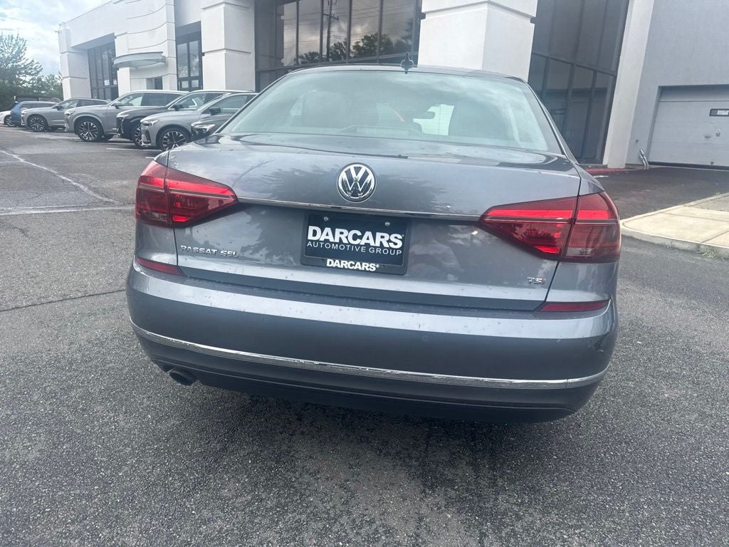 2017 Volkswagen Passat SEL Premium