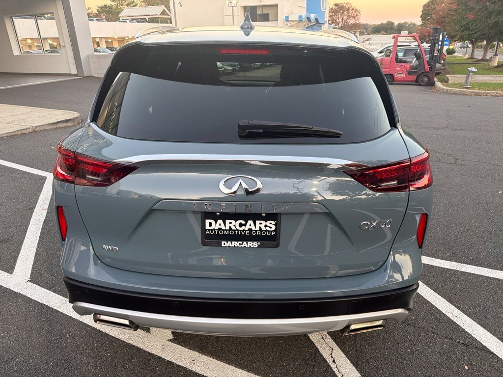 2023 INFINITI QX50 LUXE