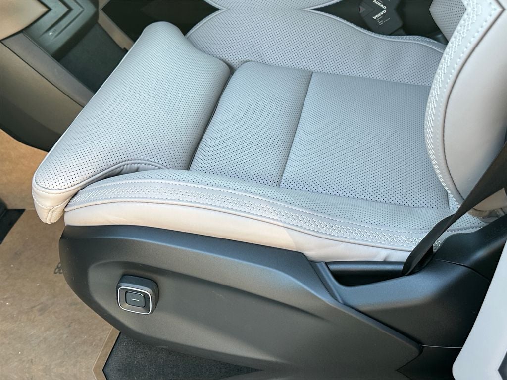 2026 Volvo EX90 Twin Motor Performance Ultra 7-Seater