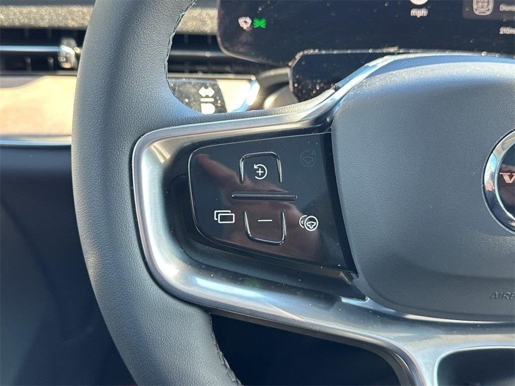 2025 Volvo EX90 Twin Motor Performance Ultra 7-Seater