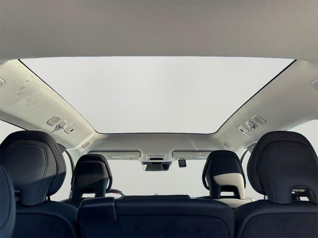 2025 Volvo EX90 Twin Motor Performance Ultra 7-Seater