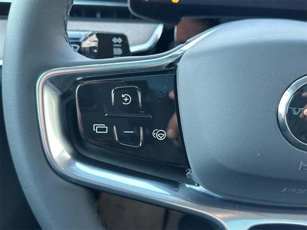 2025 Volvo EX90 Twin Motor Performance Ultra 7-Seater