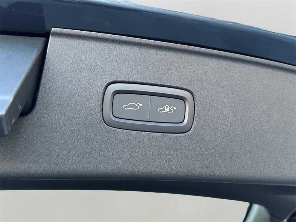 2025 Volvo EX90 Twin Motor Performance Ultra 7-Seater