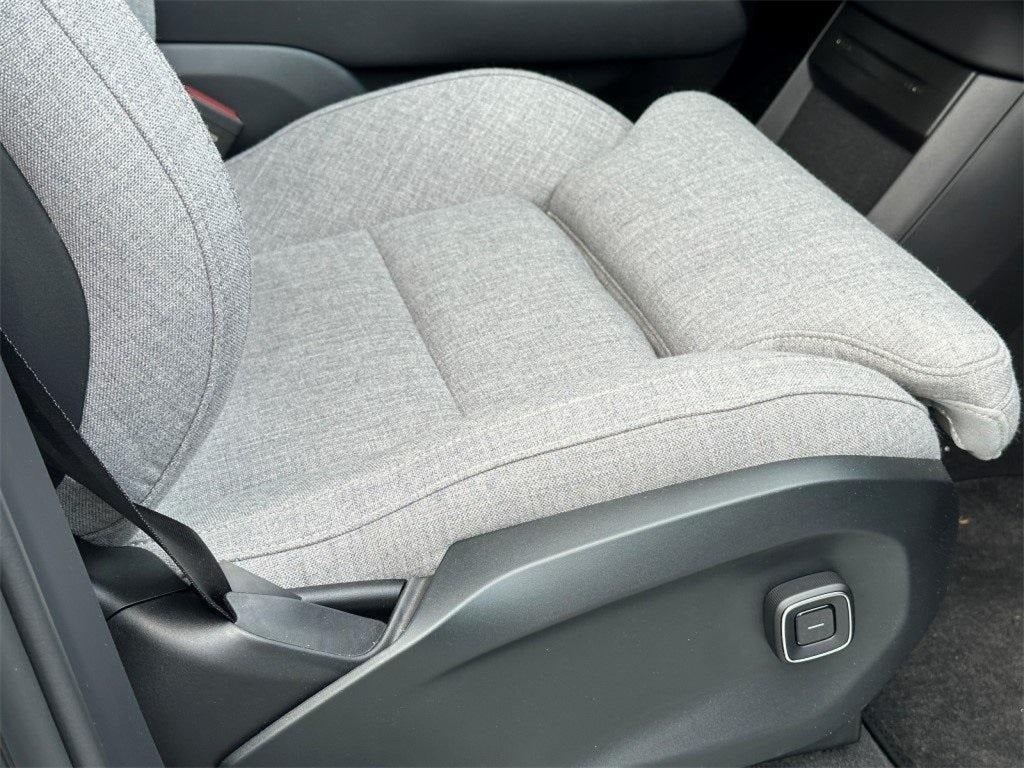 2025 Volvo EX90 Twin Motor Ultra 6-Seater