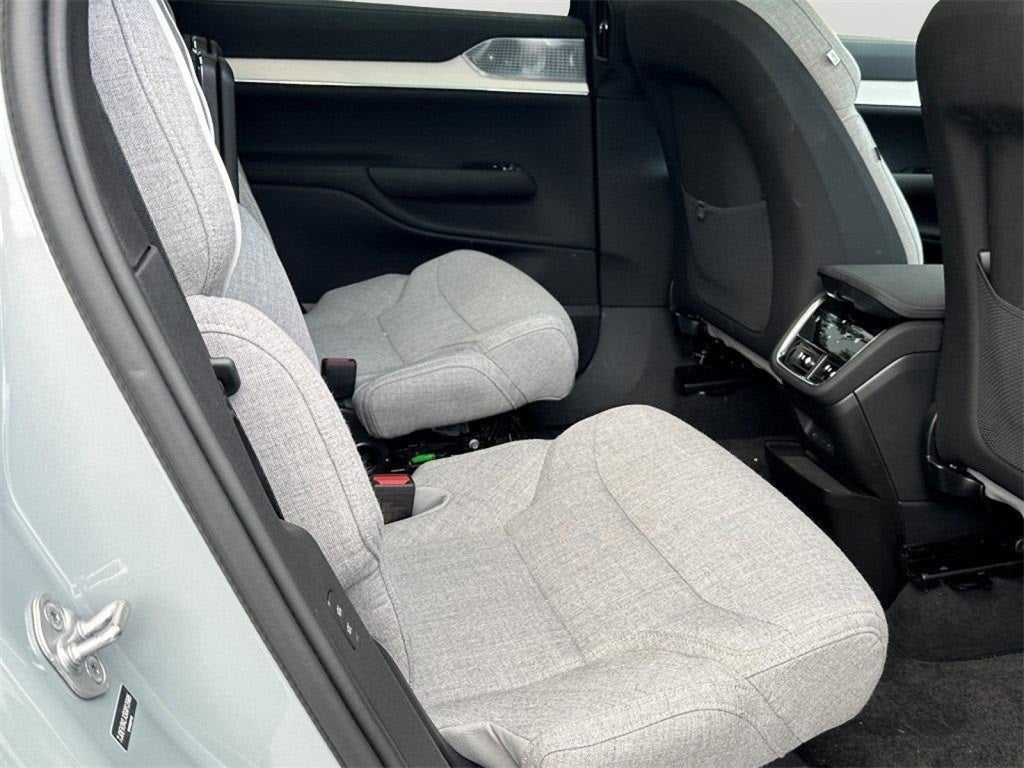 2025 Volvo EX90 Twin Motor Ultra 6-Seater