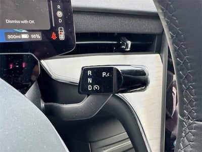 2025 Volvo EX90 Twin Motor Ultra 6-Seater