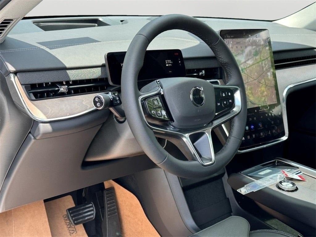 2025 Volvo EX90 Twin Motor Plus 7-Seater