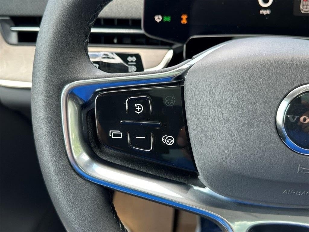 2025 Volvo EX90 Twin Motor Plus 7-Seater