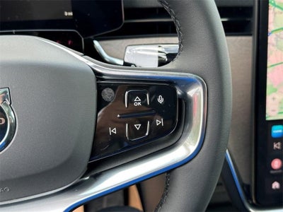 2025 Volvo EX90 Twin Motor Plus 7-Seater