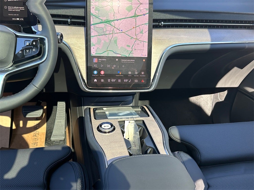 2025 Volvo EX90 Twin Motor Ultra 7-Seater