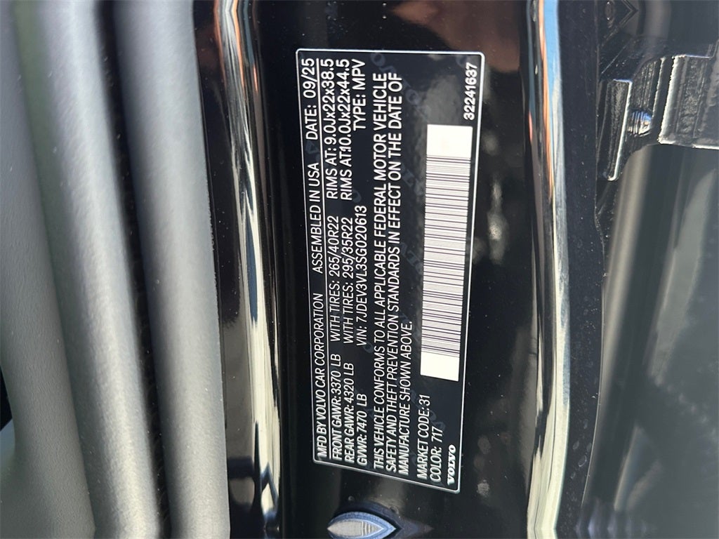 2025 Volvo EX90 Twin Motor Ultra 7-Seater