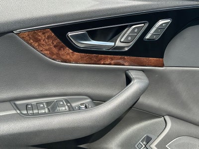 2019 Audi Q7 55 Prestige quattro