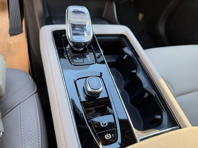 2026 Volvo XC90 B6 Plus 6-Seater