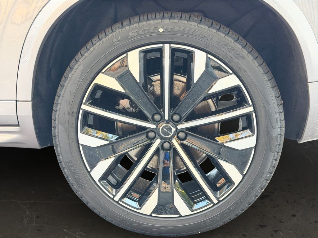 2026 Volvo XC90 B6 Ultra