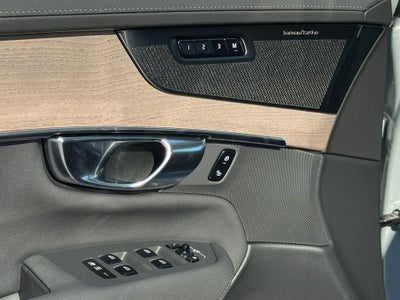 2026 Volvo XC90 B6 Plus 7-Seater