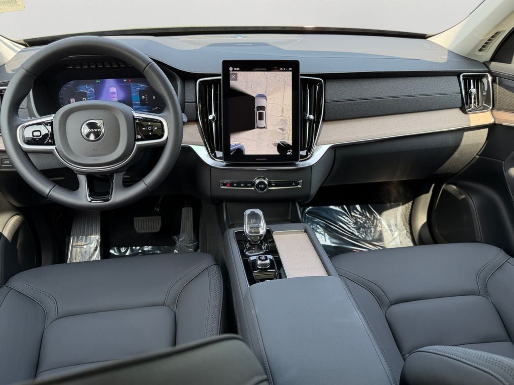 2026 Volvo XC90 B6 Plus 7-Seater