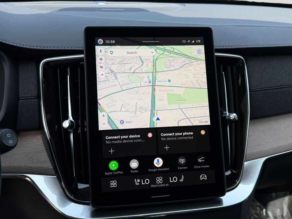 2026 Volvo XC90 B6 Plus 7-Seater