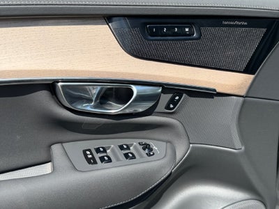 2027 Volvo XC90 B6 Plus 7-Seater