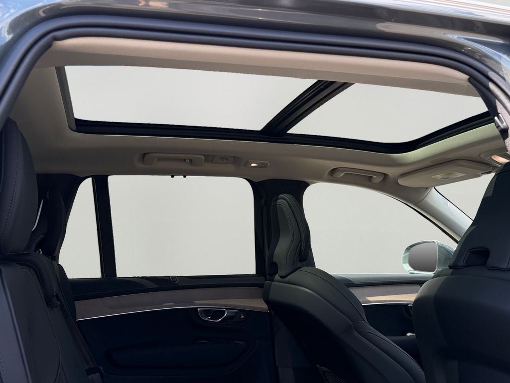2027 Volvo XC90 B6 Plus 7-Seater