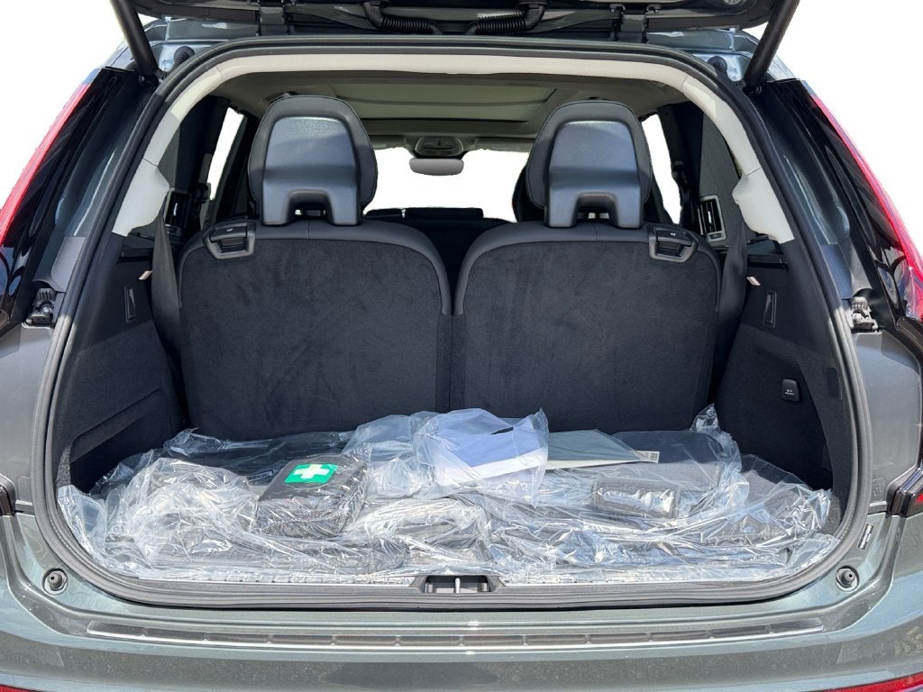 2027 Volvo XC90 B6 Plus 7-Seater
