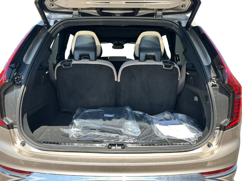 2026 Volvo XC90 B6 Plus 7-Seater