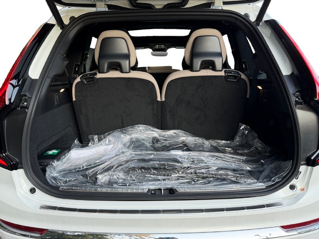 2026 Volvo XC90 B6 Plus 7-Seater