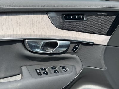 2026 Volvo XC90 B6 Ultra