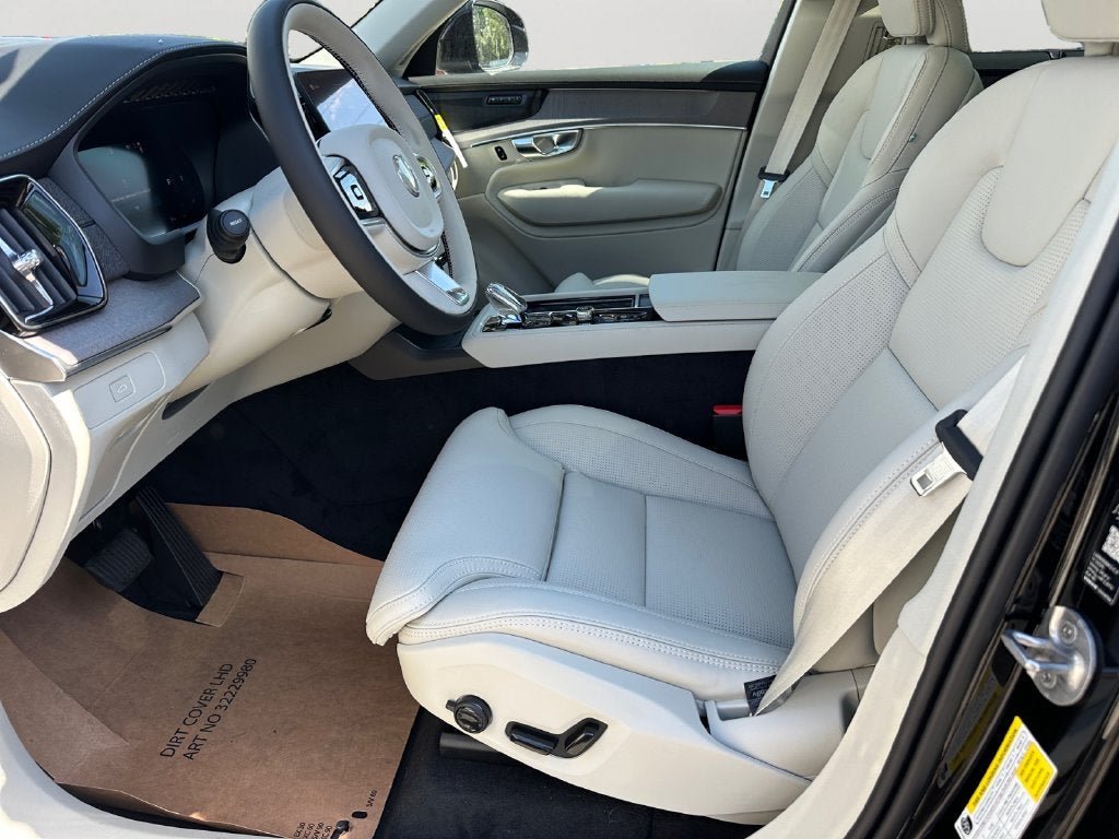 2026 Volvo XC90 B6 Ultra
