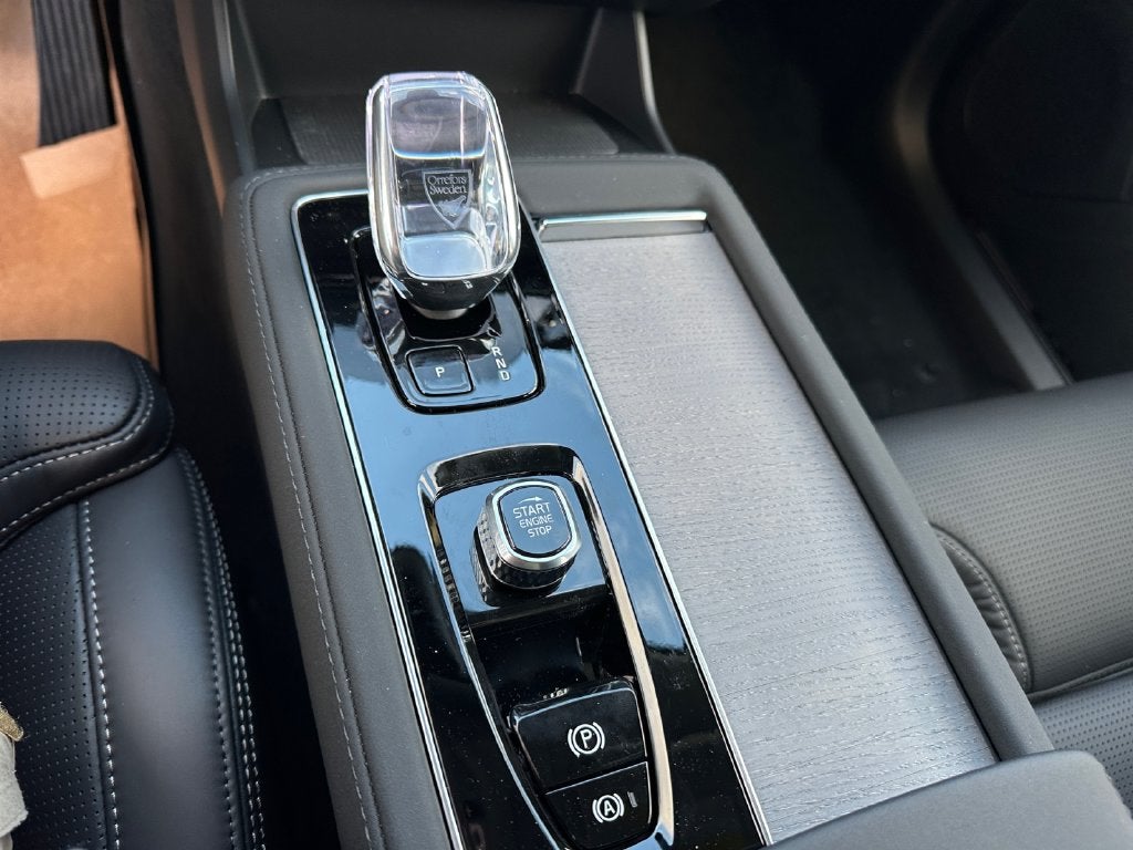 2026 Volvo XC90 B6 Ultra
