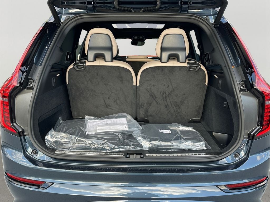 2026 Volvo XC90 B6 Ultra