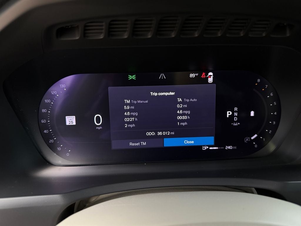 2023 Volvo XC90 B6 Plus 7-Seater Volvo Certified