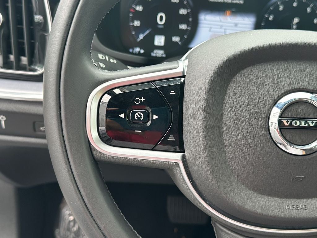 2020 Volvo V60 Cross Country T5