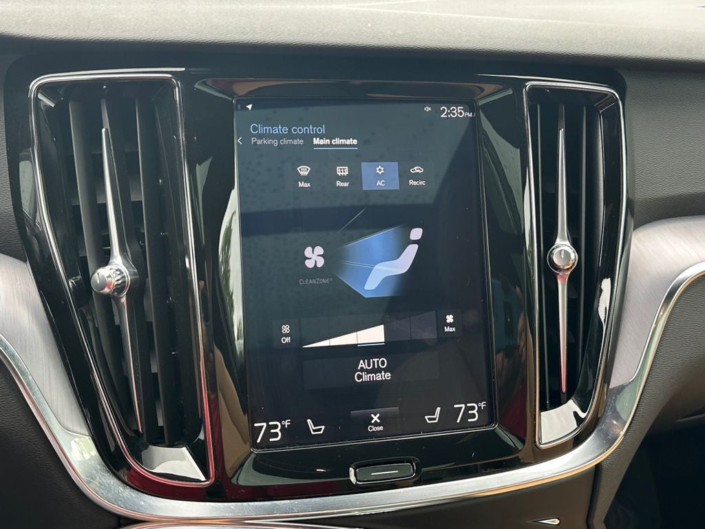 2020 Volvo V60 Cross Country T5