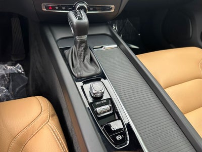 2020 Volvo V60 Cross Country T5