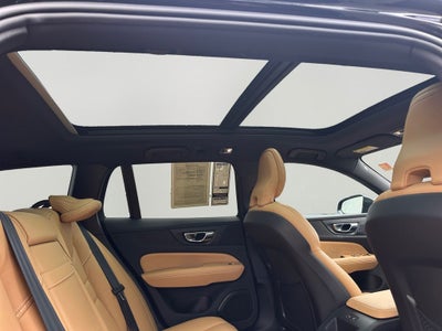 2020 Volvo V60 Cross Country T5