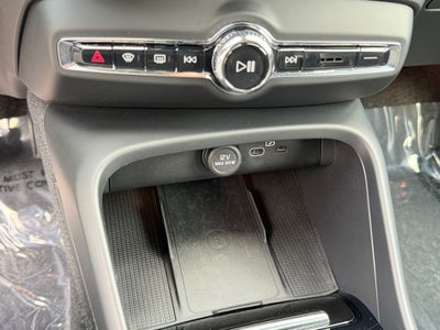 2023 Volvo XC40 Recharge Pure Electric Twin Core