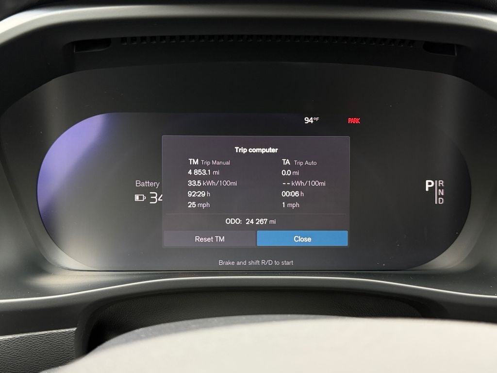2023 Volvo XC40 Recharge Pure Electric Twin Core