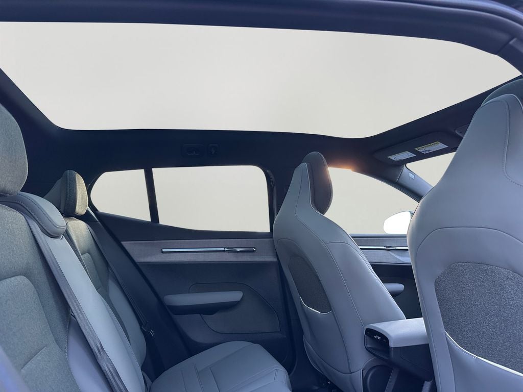 2026 Volvo EX30 Twin Motor Cross Country Ultra