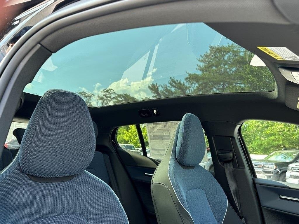 2025 Volvo EX30 Twin Motor Performance Plus