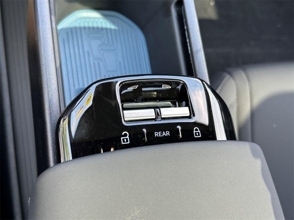 2025 Volvo EX30 Twin Motor Performance Plus