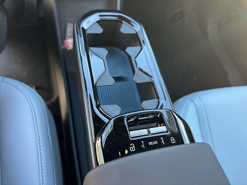 2026 Volvo EX30 Twin Motor Performance Ultra