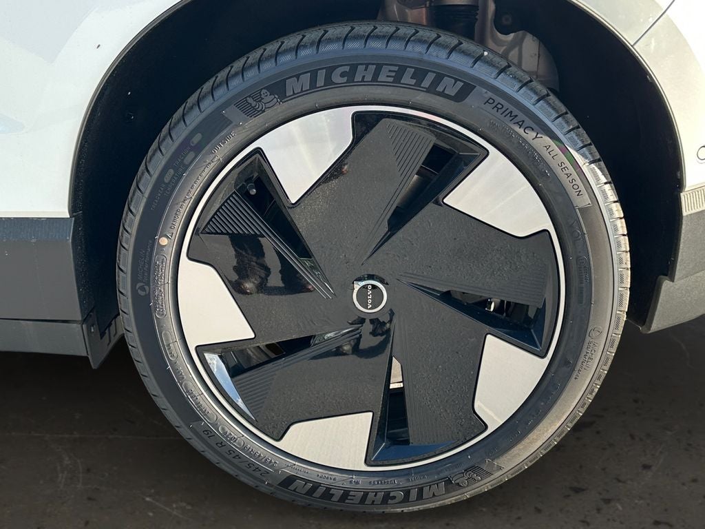 2026 Volvo EX30 Twin Motor Performance Ultra