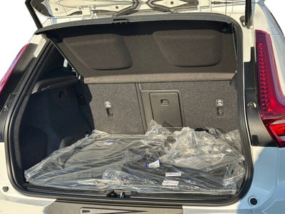 2026 Volvo EX40 Twin Motor Plus