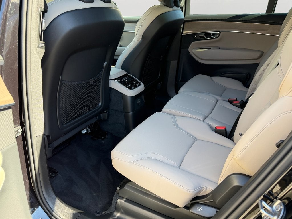 2026 Volvo XC90 Plug-In Hybrid T8 Plus 7 Passenger