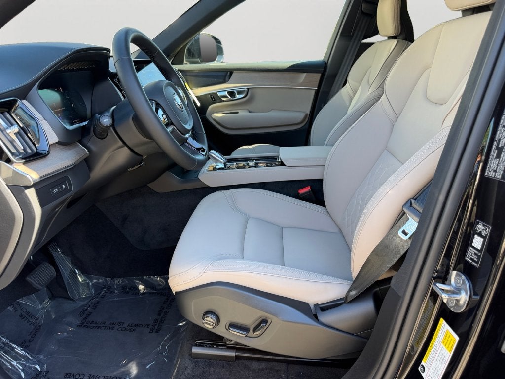 2026 Volvo XC90 Plug-In Hybrid T8 Plus 7 Passenger