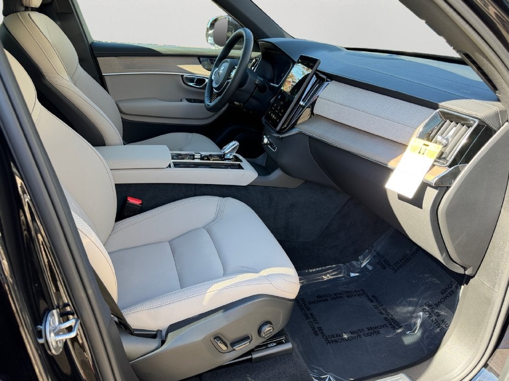 2026 Volvo XC90 Plug-In Hybrid T8 Plus 7 Passenger