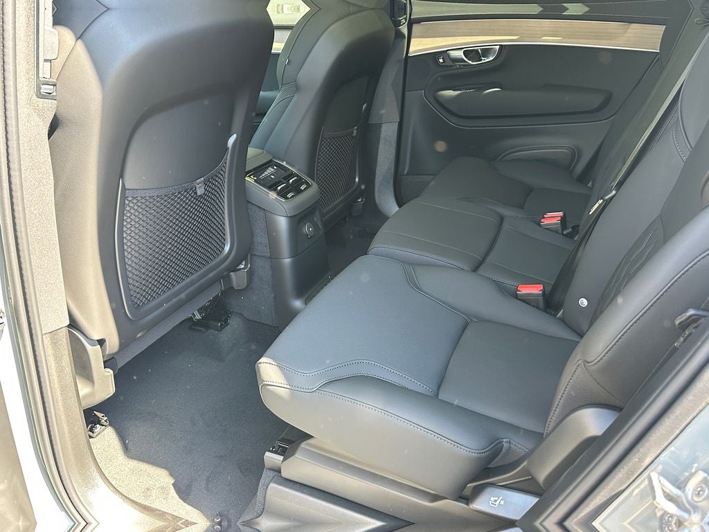 2026 Volvo XC90 Plug-In Hybrid T8 Plus 7 Passenger