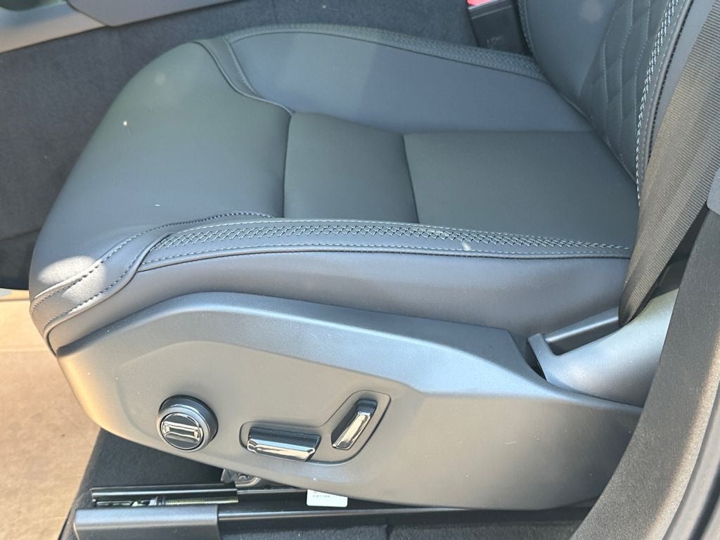2026 Volvo XC90 Plug-In Hybrid T8 Plus 7 Passenger
